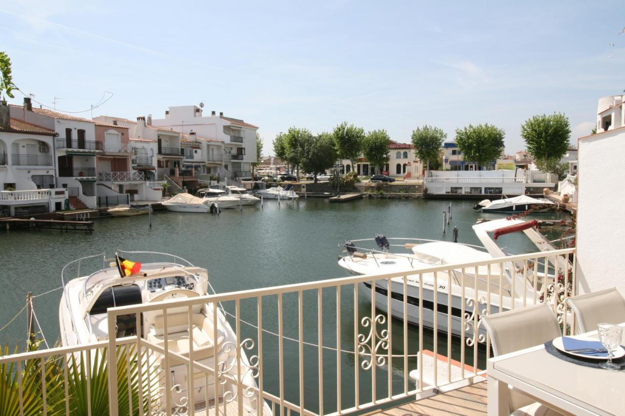 Casa Blue Port Banyuls Empuriabrava Vila Exterior foto